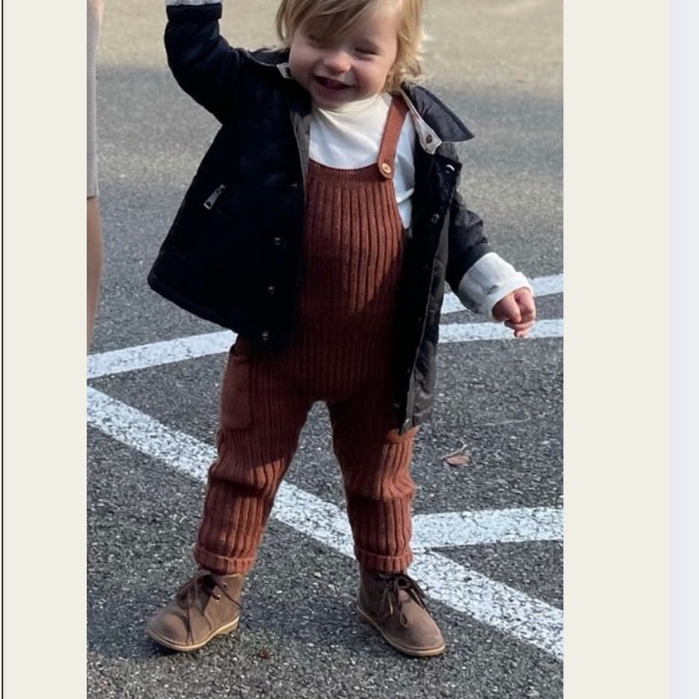 Zara knit romper, 9-12mo, brown, smoke free home